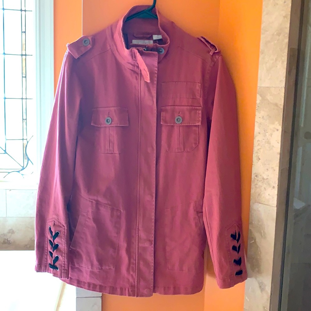 Ladies Jacket, like new - great detail